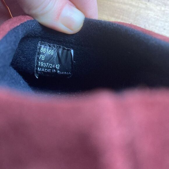 Lands End 86166 Womens Size 7B Dark Red Suede Leather Slides Clogs Slippers - Picture 7 of 11